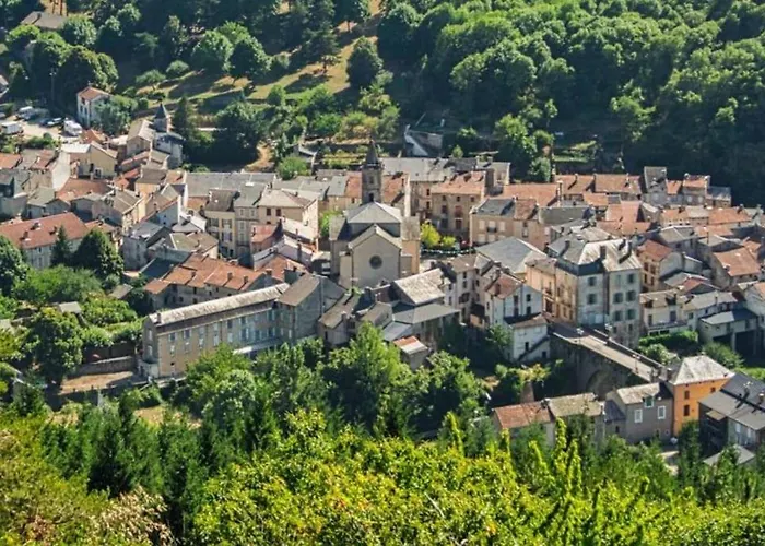 Petit Paradis Dans L\'Aveyron